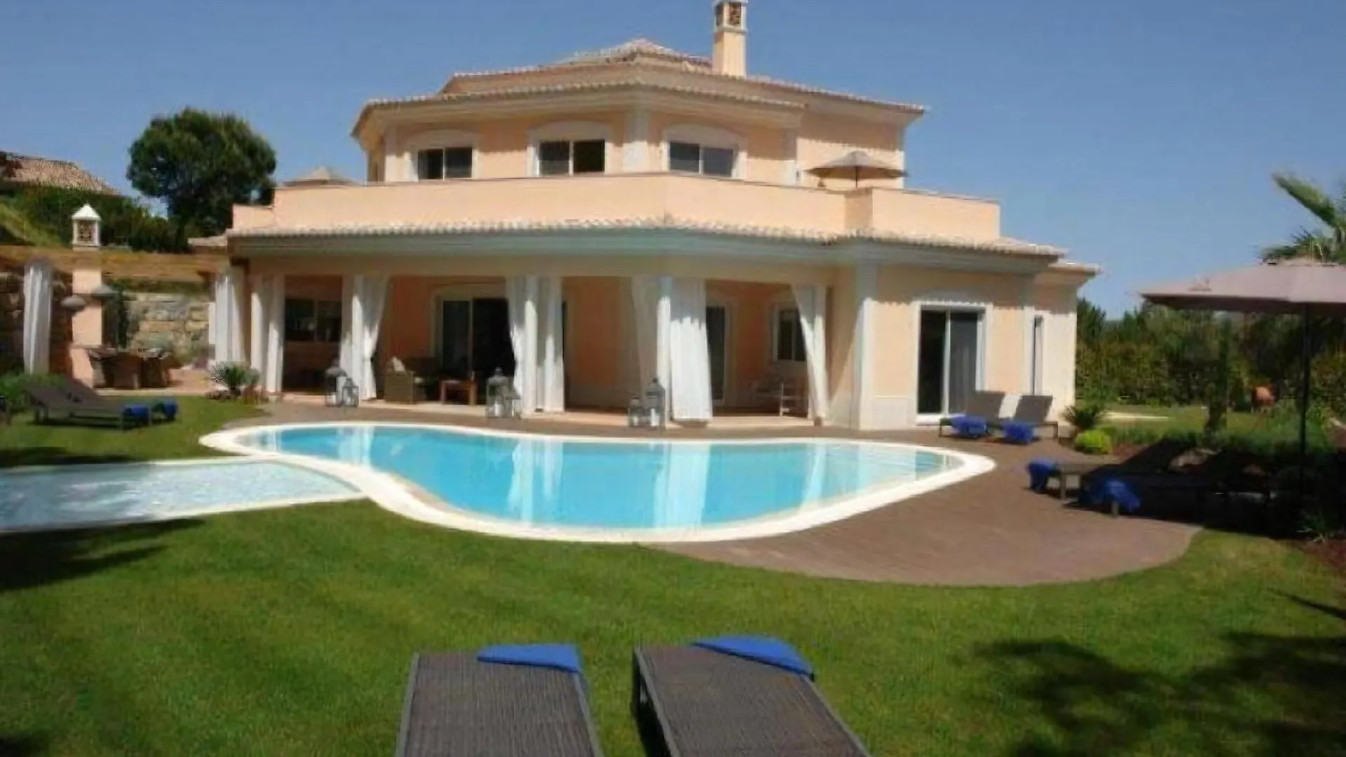 Elegant 6 Bedroom Villa Villa Arden Games Room With Snooker Table And Table Tennis Quinta Do Lago Almancil 0*,  Portugal