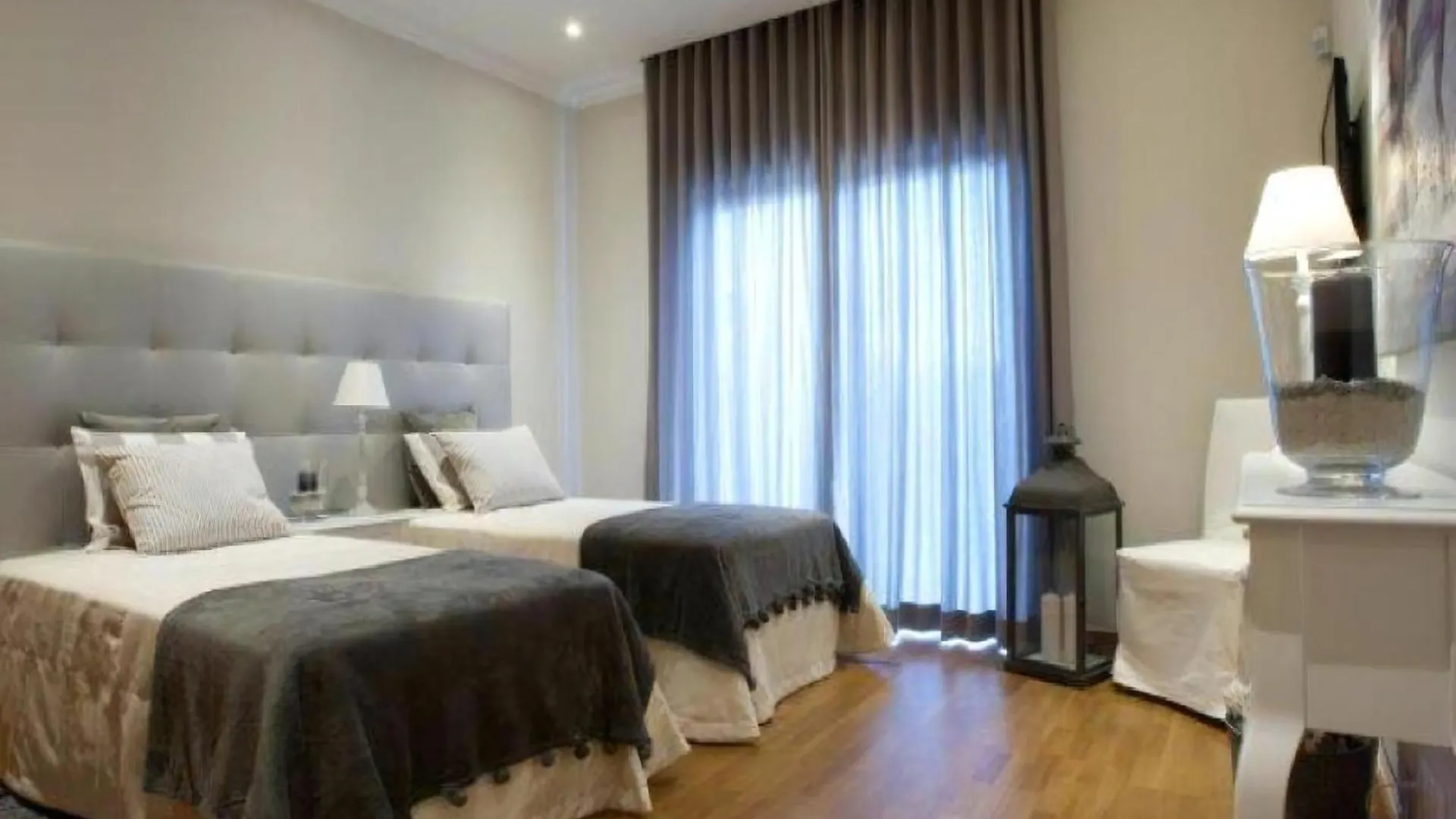 Elegant 6 Bedroom Villa Villa Arden Games Room With Snooker Table And Table Tennis Quinta Do Lago Almancil Portugal