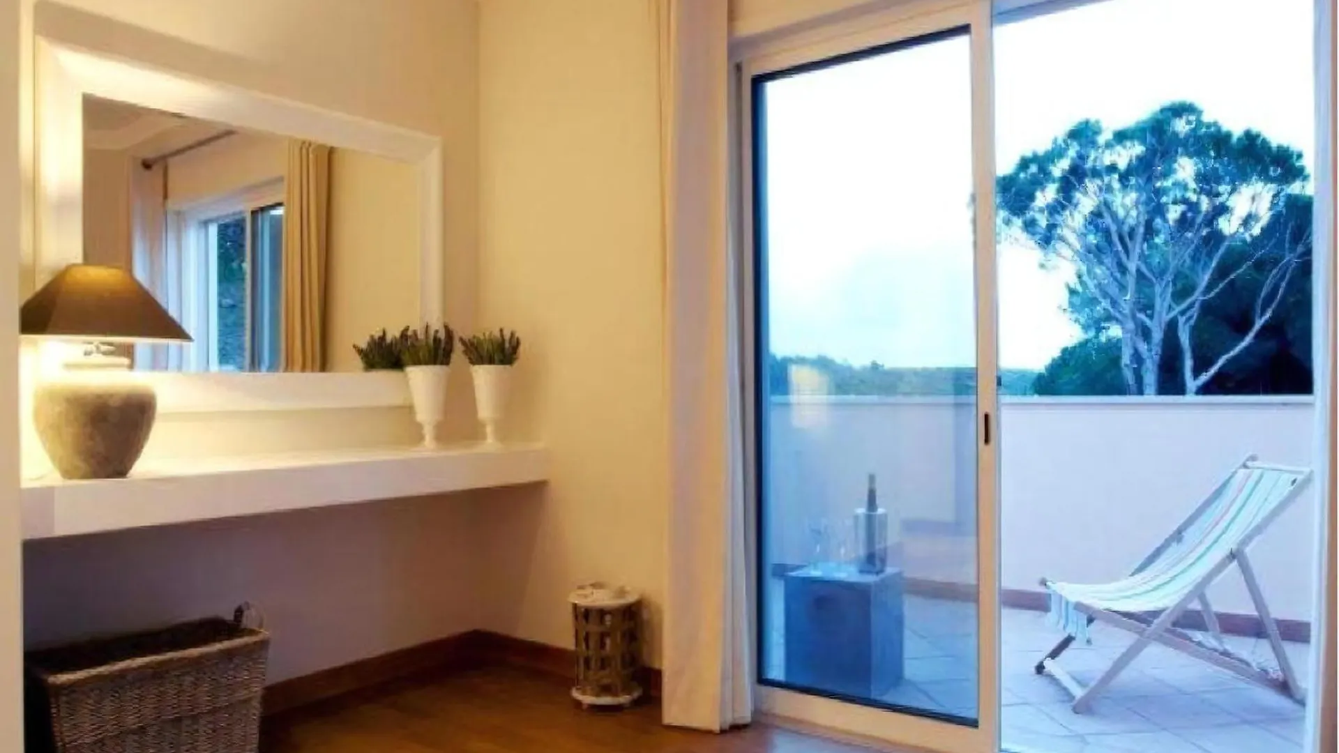Elegant 6 Bedroom Villa Villa Arden Games Room With Snooker Table And Table Tennis Quinta Do Lago Almancil Portugal