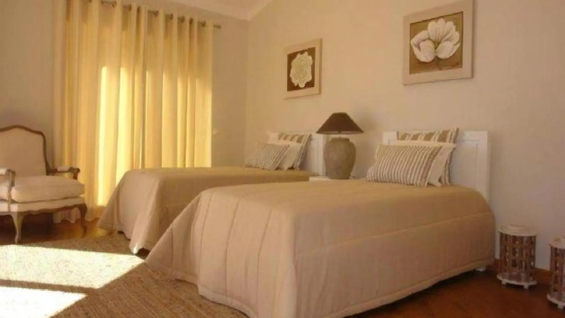 Elegant 6 Bedroom Villa Villa Arden Games Room With Snooker Table And Table Tennis Quinta Do Lago Almancil Portugal